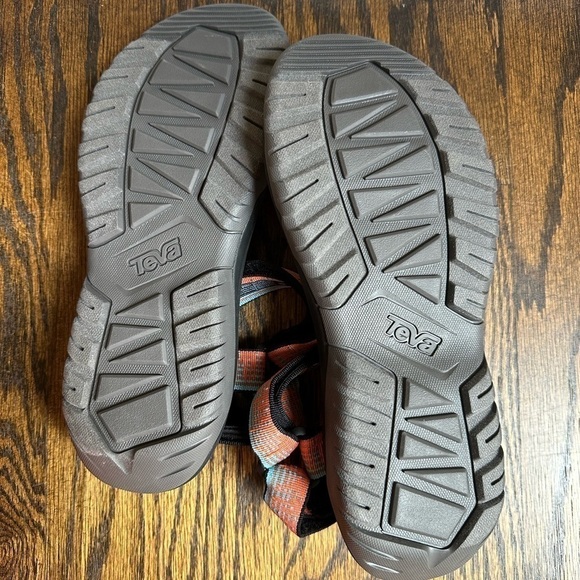 NWOT Teva Hurricane XLT2 Sandals Black Orange Mens 11 - Picture 7 of 7
